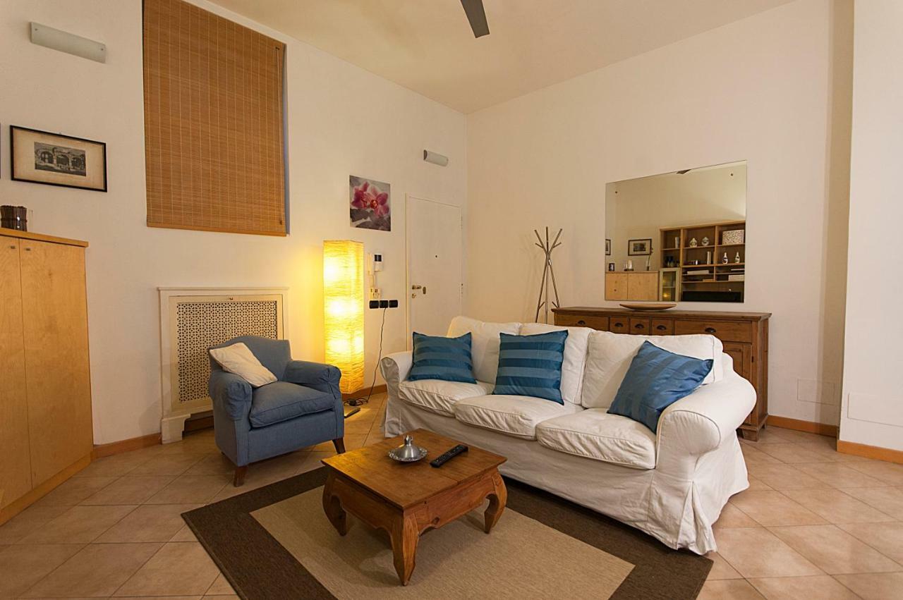 Elegant Apartment In Sant'Ambrogio Milán Exterior foto